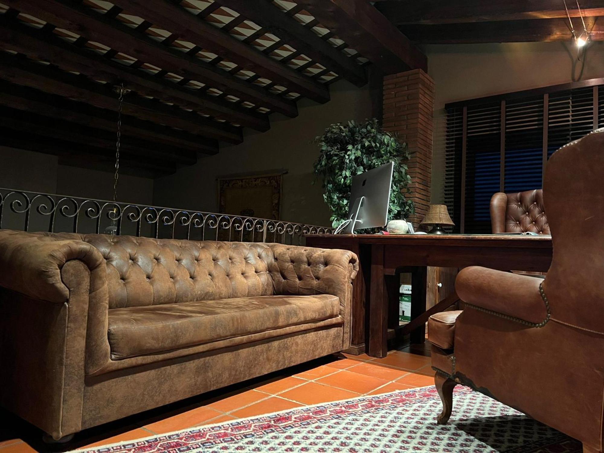 Villa Sol Peralada Golf Екстер'єр фото