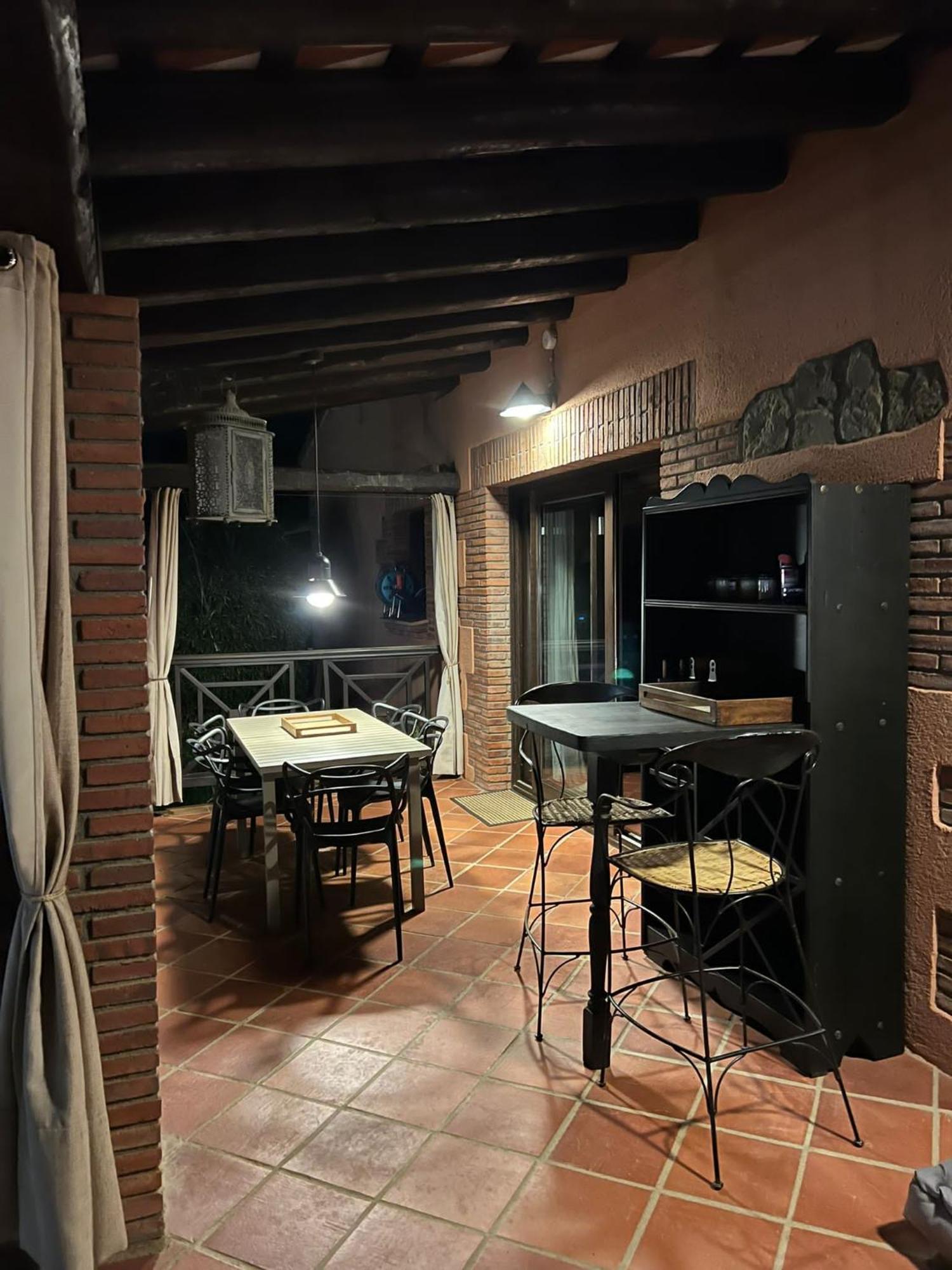 Villa Sol Peralada Golf Екстер'єр фото